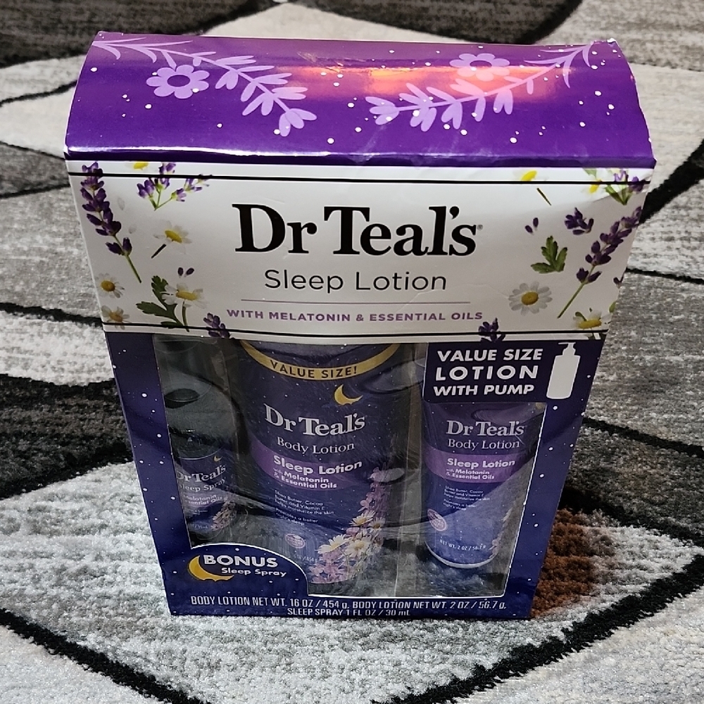 DR TEAL'S SLEEP LOTION WITH MELATONIN & ESSENTIAL OILS 3 PC. GIFT SET